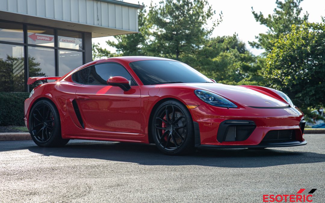 Porsche Cayman GT4