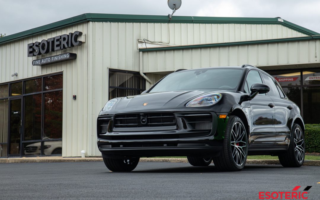Porsche Macan Black